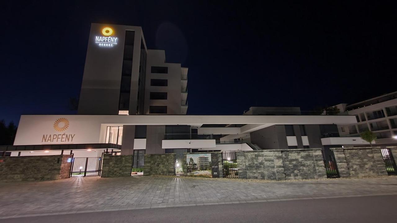 Napfeny Resort Exclusive Balatonlelle Exterior photo