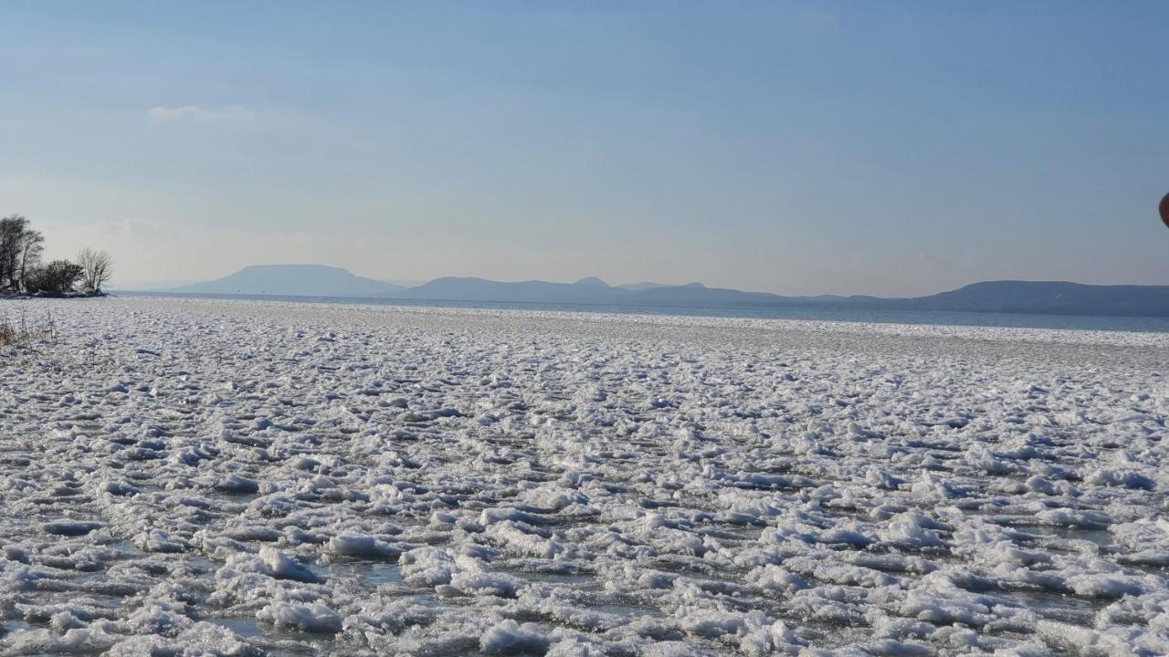 Napfeny Resort Exclusive Balatonlelle Exterior photo